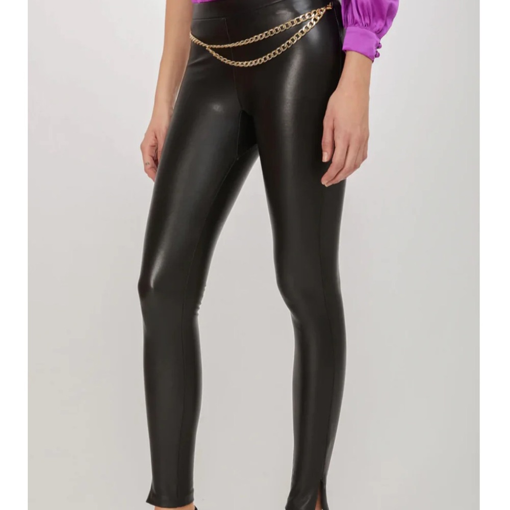 Generation Love - Desiree Faux Leather Legging w Chain - Black
